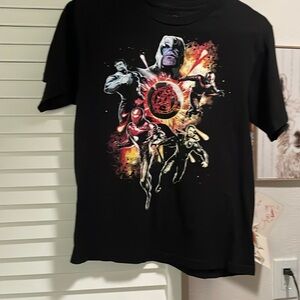 Large in kids avengers shirt